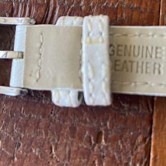 ECCLISSI STERLING SILVER MOTHER OF PEARL FACE WATCH #23120 - LIKE NEW - Picture 6 of 10